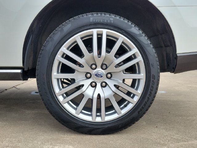 Used 2024 Ford Expedition Limited RWD image 9