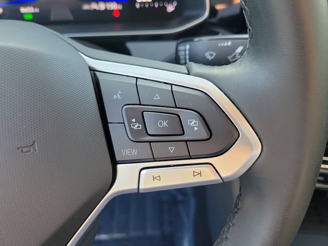 Certified 2026 Volkswagen Jetta SE FWD image 20