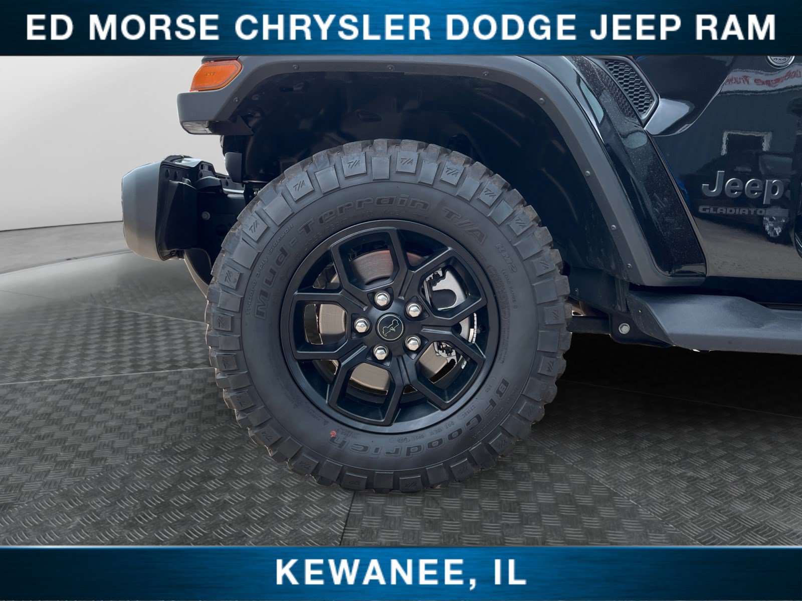 Used 2025 Jeep Gladiator Sport AWD/4WD image 14