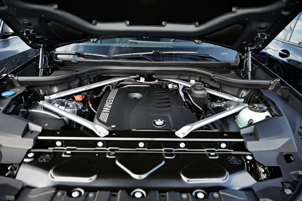 New 2026 BMW X5 xDrive40i w/ M Sport Package image 30