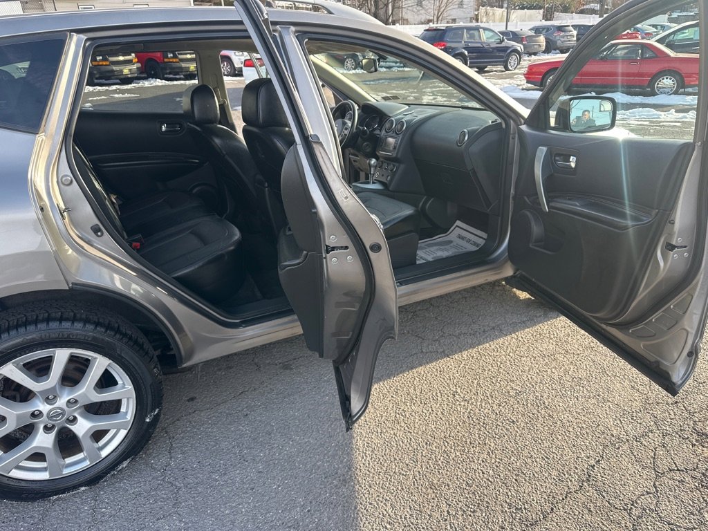 Used 2013 Nissan Rogue SL image 22