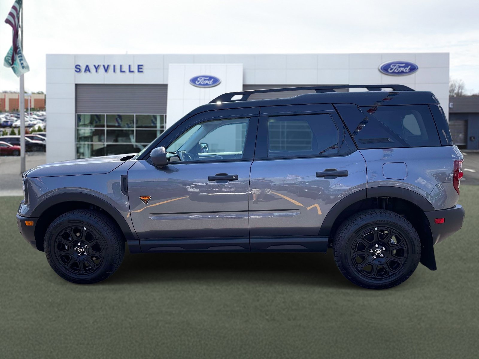 Used 2025 Ford Bronco Sport Badlands w/ Badlands Tech Package AWD/4WD image 2