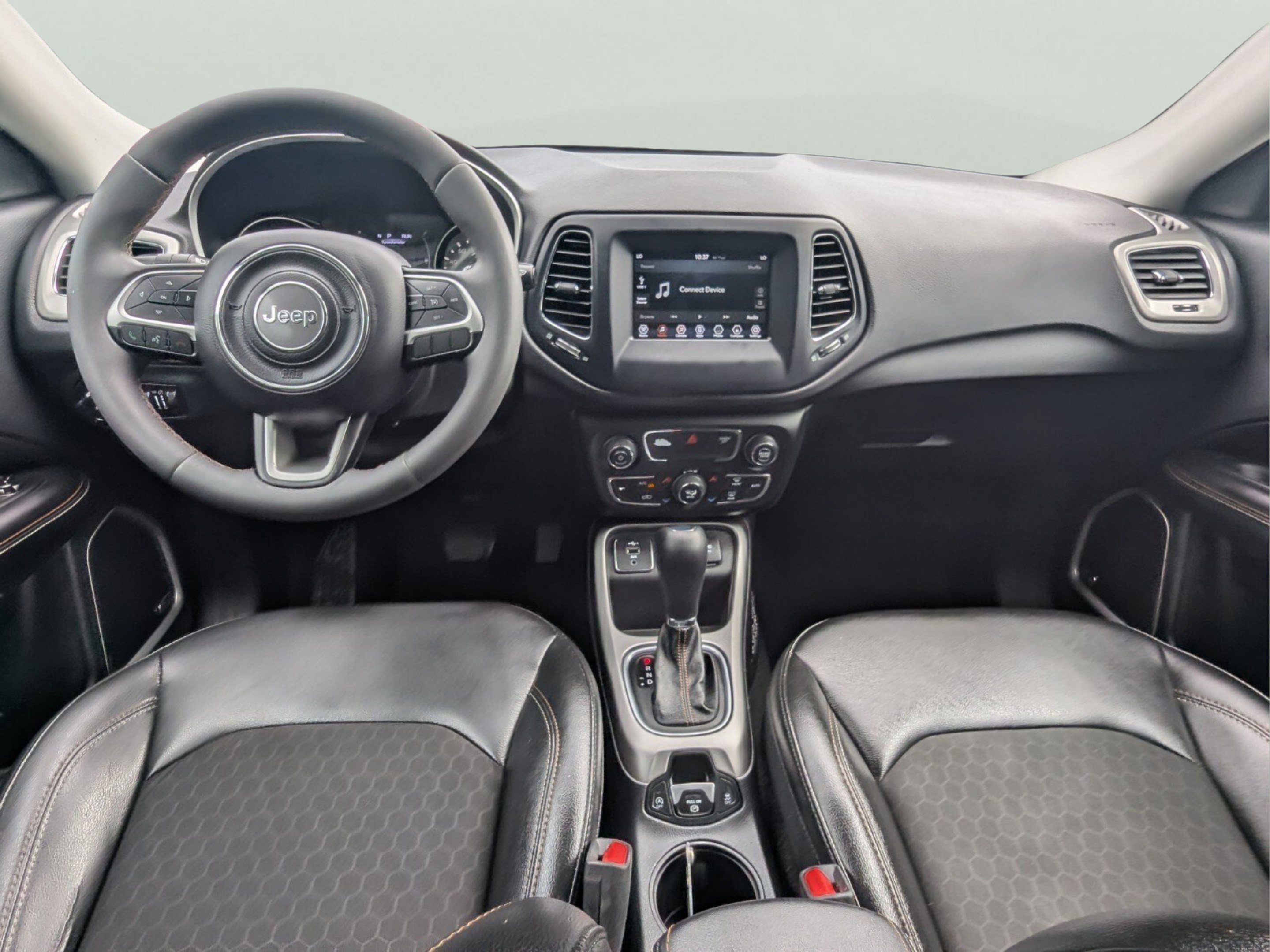 Used 2021 Jeep Compass Latitude w/ Sun and Sound Group FWD image 14