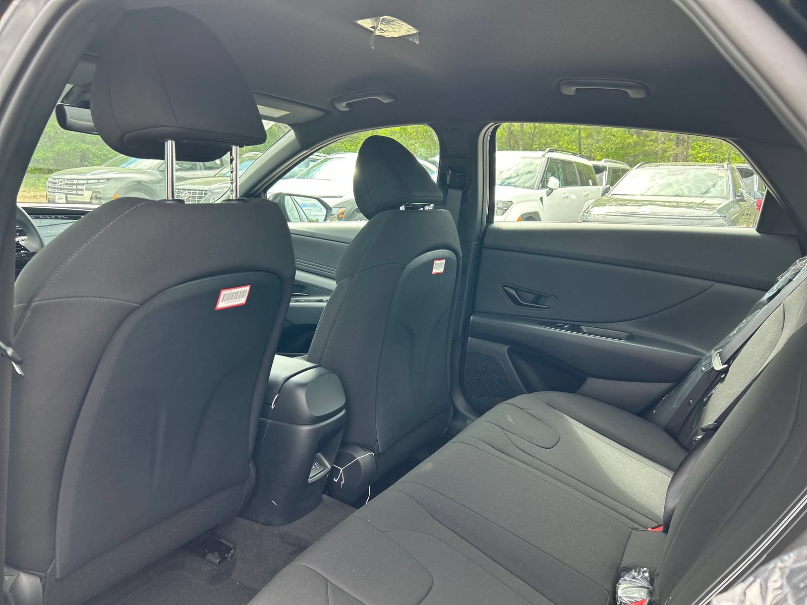 New 2026 Hyundai Elantra SEL Sport FWD image 22