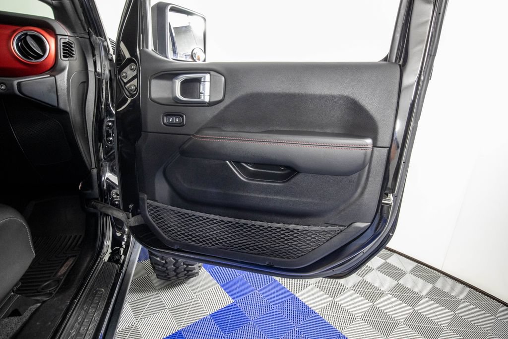 Used 2021 Jeep Gladiator Rubicon AWD/4WD image 15