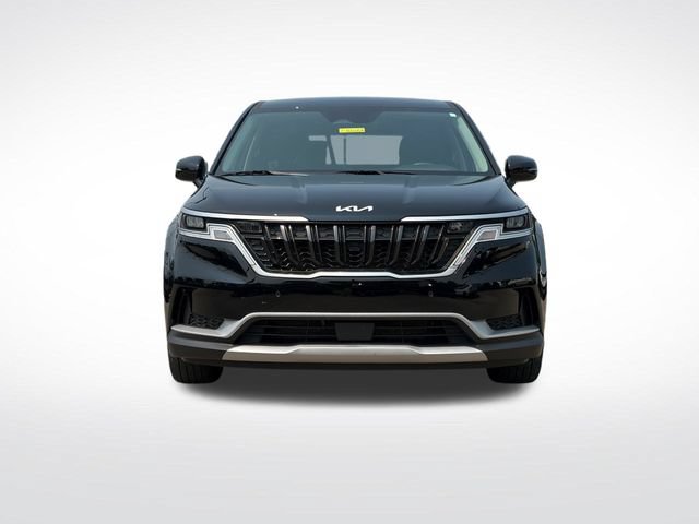Used 2024 Kia Carnival EX FWD image 31