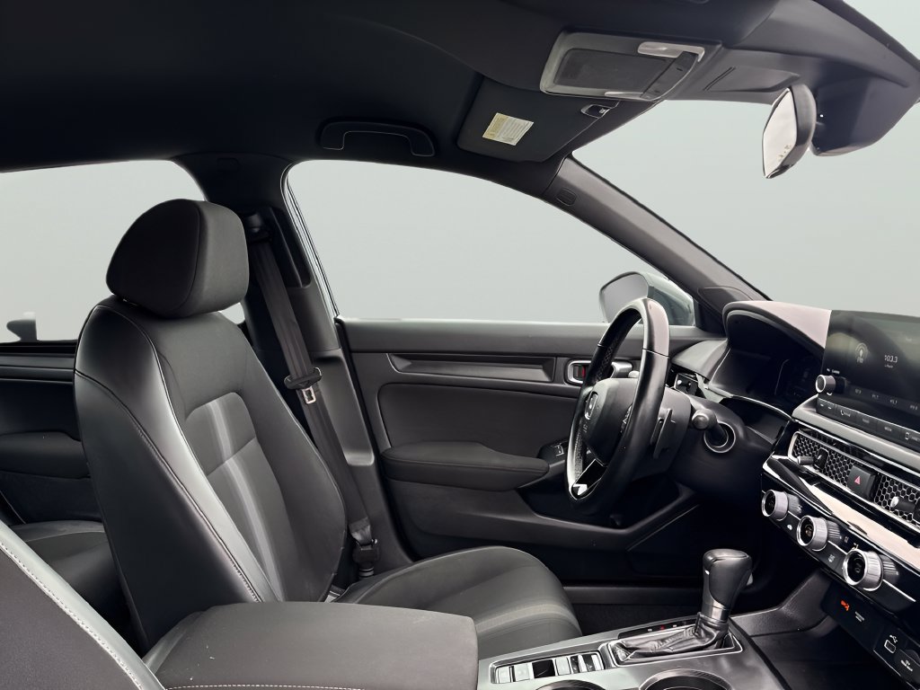 Certified 2024 Honda Civic Sport image 18