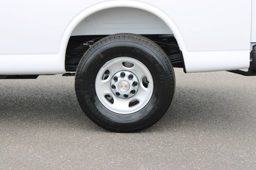 New 2026 Chevrolet Express 3500 Extended w/ Driver Convenience Package RWD image 16