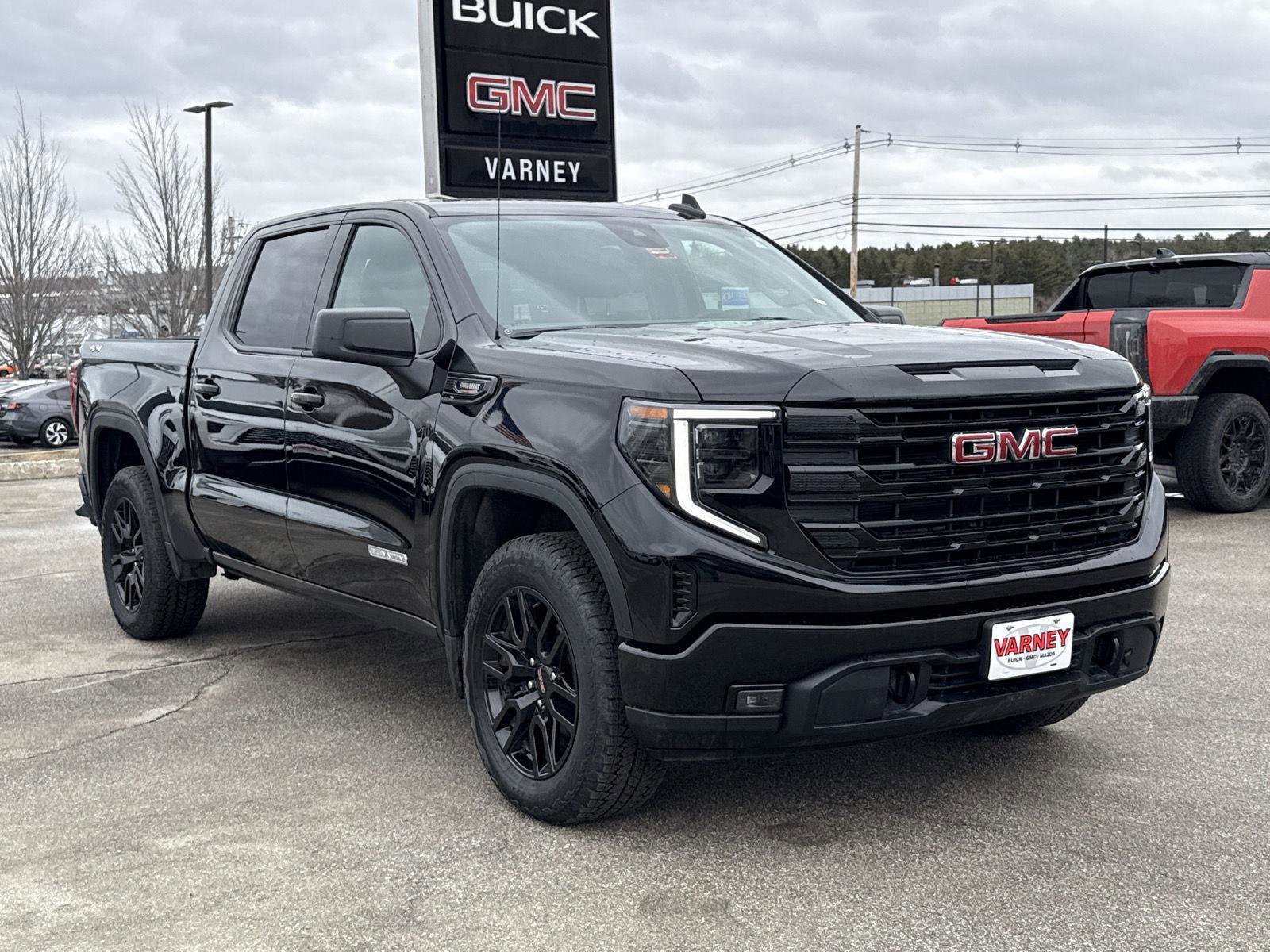 New 2026 GMC Sierra 1500 Elevation image 4