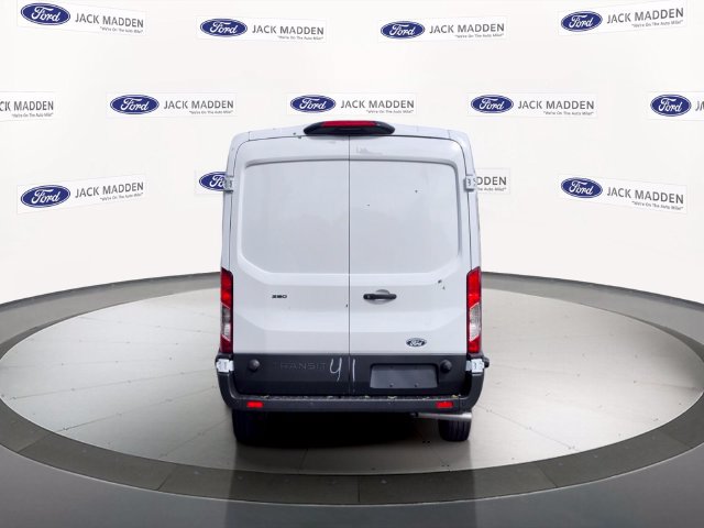 New 2027 Ford Transit 250 148 Medium Roof w/ Load Area Protection Package RWD image 4