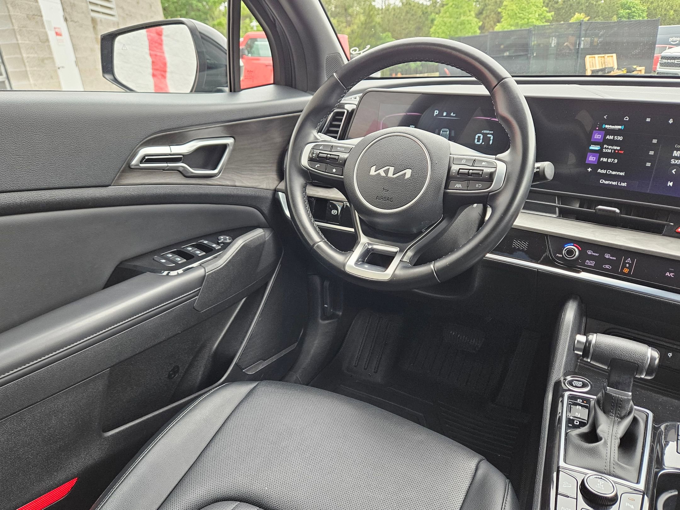 Used 2023 Kia Sportage X-Line w/ X-Line Premium Package AWD/4WD image 9