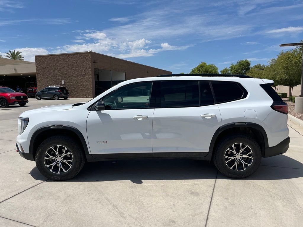 Used 2024 GMC Acadia AT4 w/ Luxury Package AWD/4WD image 10
