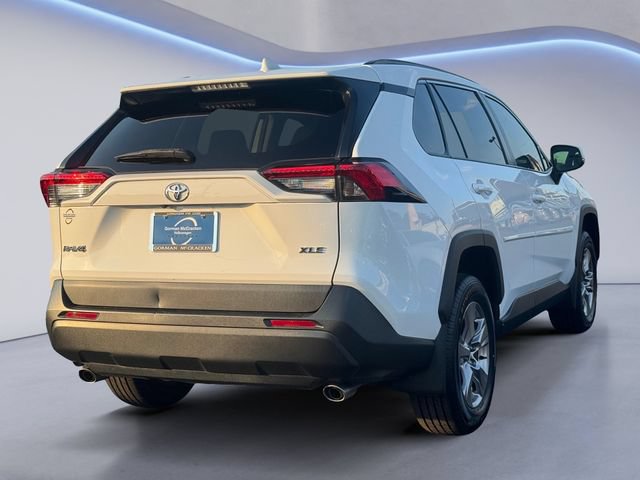 Used 2023 Toyota RAV4 XLE w/ Convenience Package FWD image 5