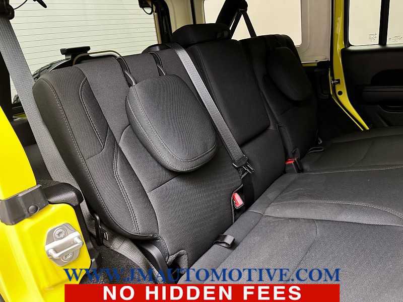 Used 2023 Jeep Wrangler Unlimited w/ Sun & Screen Package AWD/4WD image 20