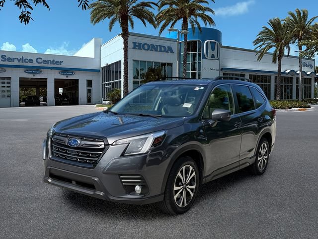 Used 2023 Subaru Forester Limited AWD/4WD image 4