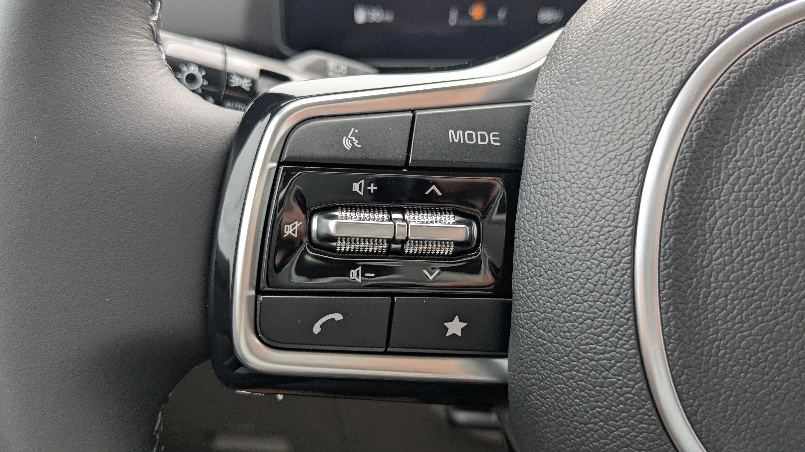 New 2026 Kia Carnival SX image 31