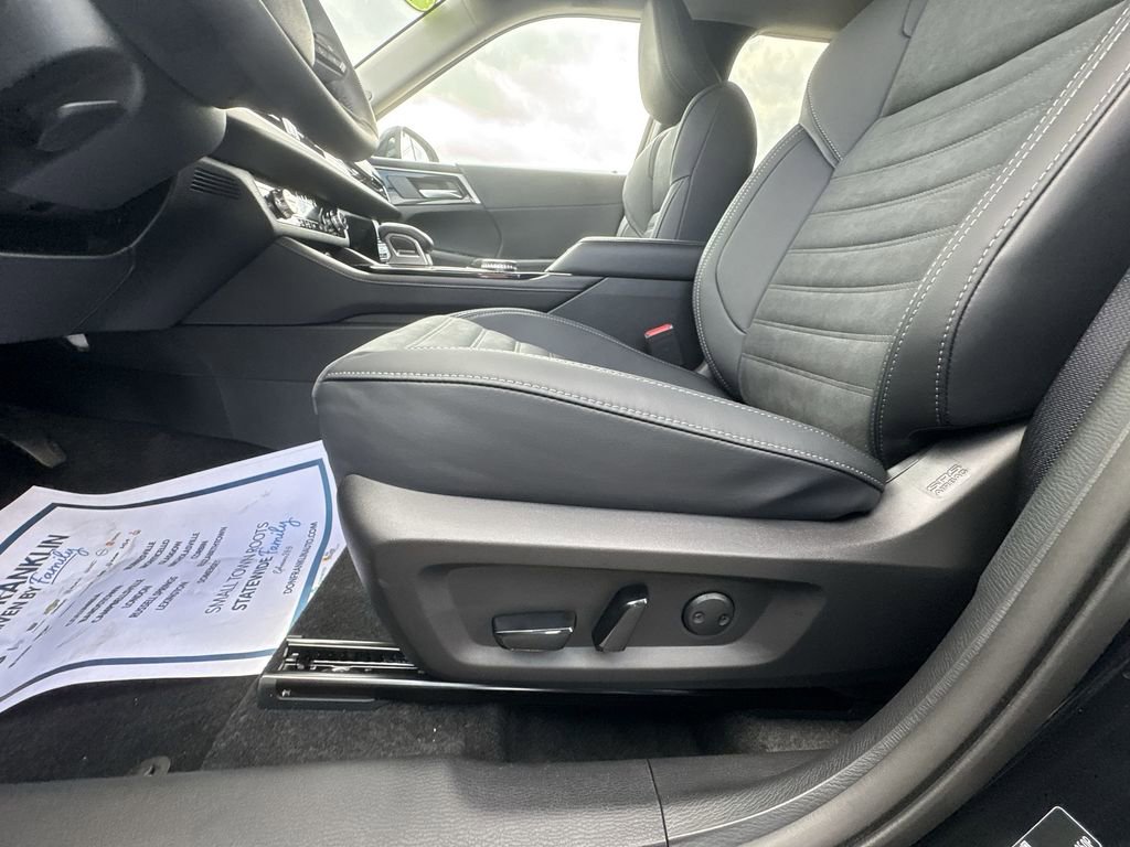 New 2026 Mitsubishi Outlander SE AWD/4WD image 14