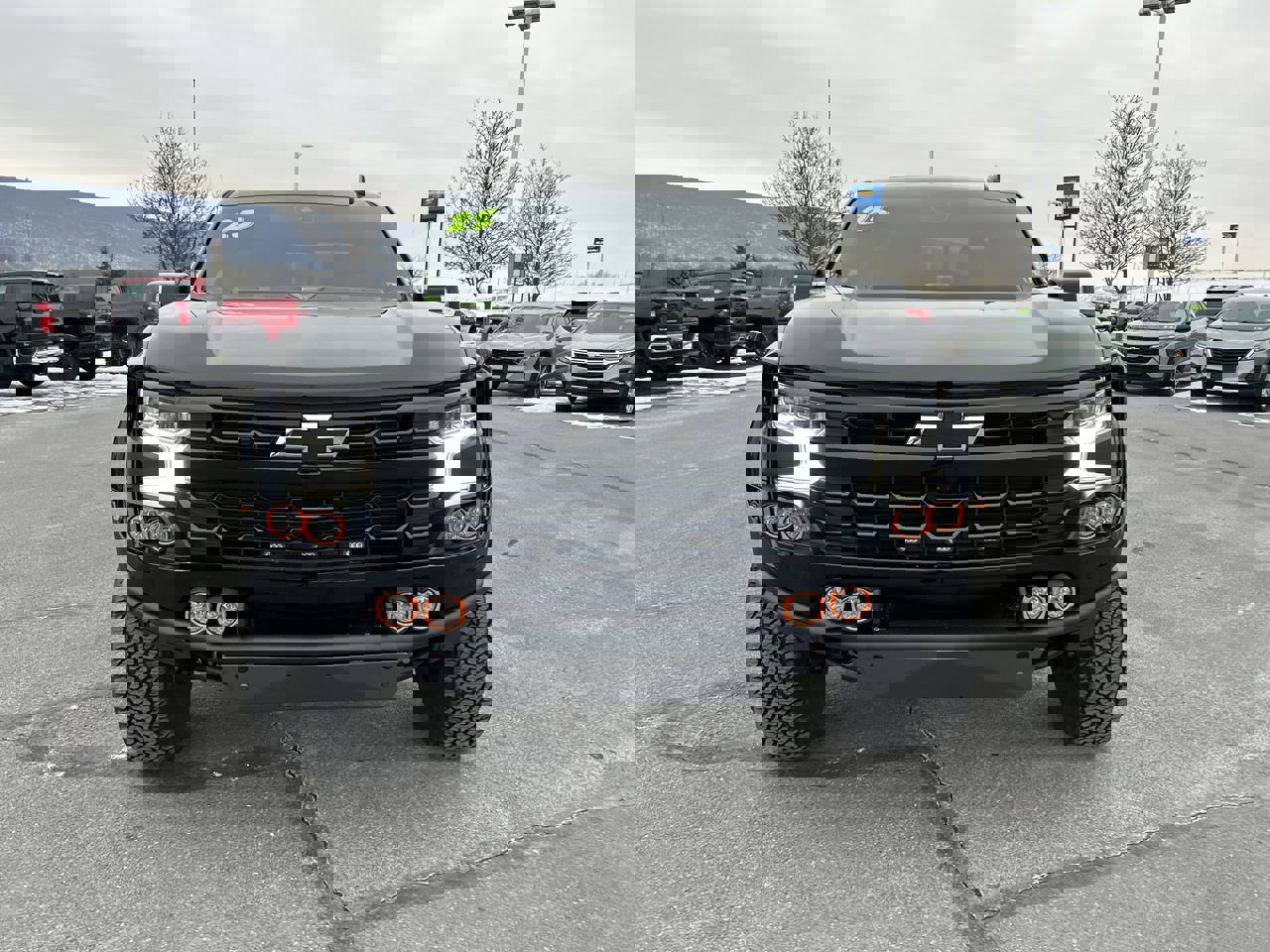 Used 2025 Chevrolet Silverado 1500 LTZ video 2