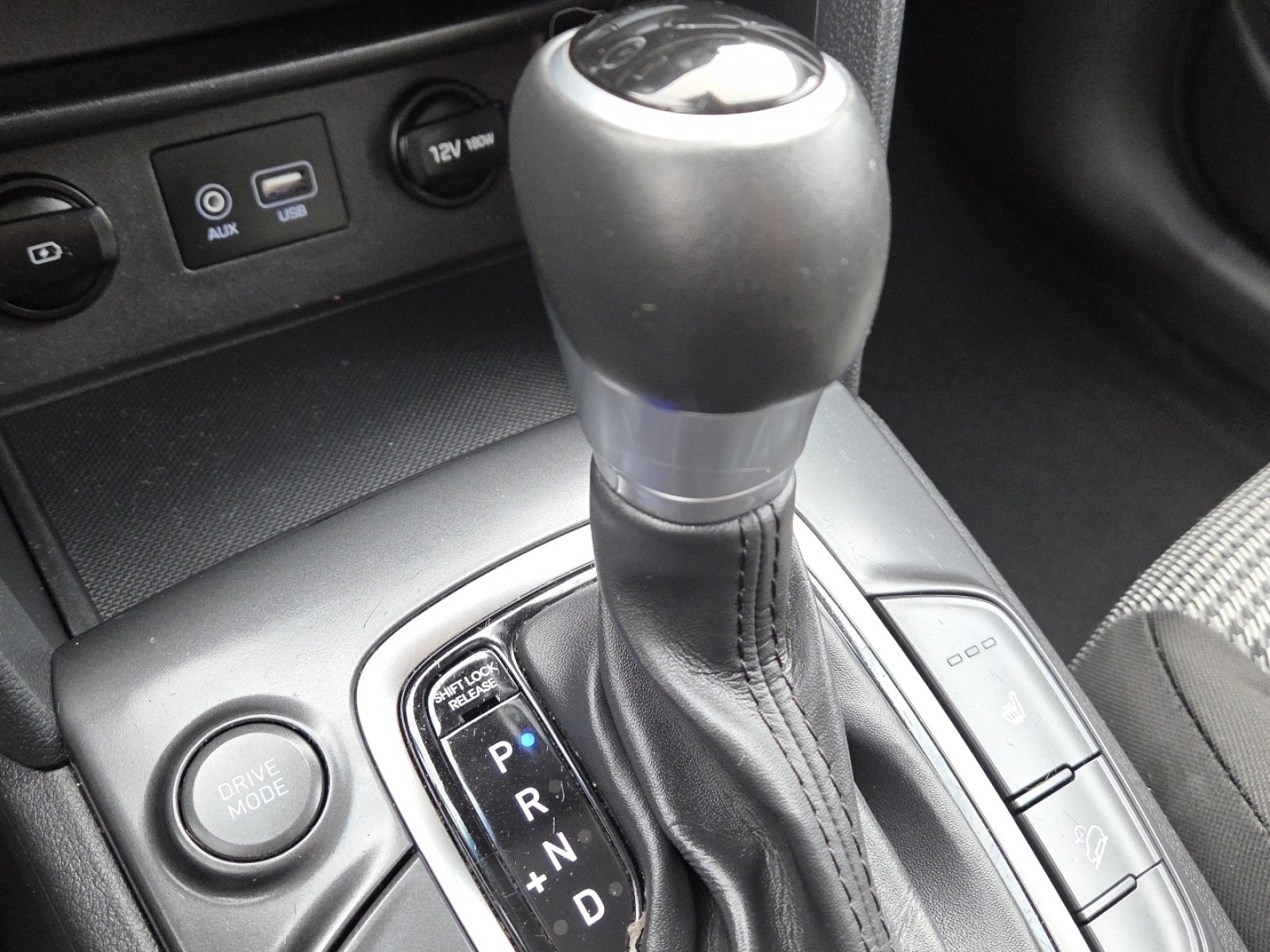 Used 2019 Hyundai Kona SEL image 32