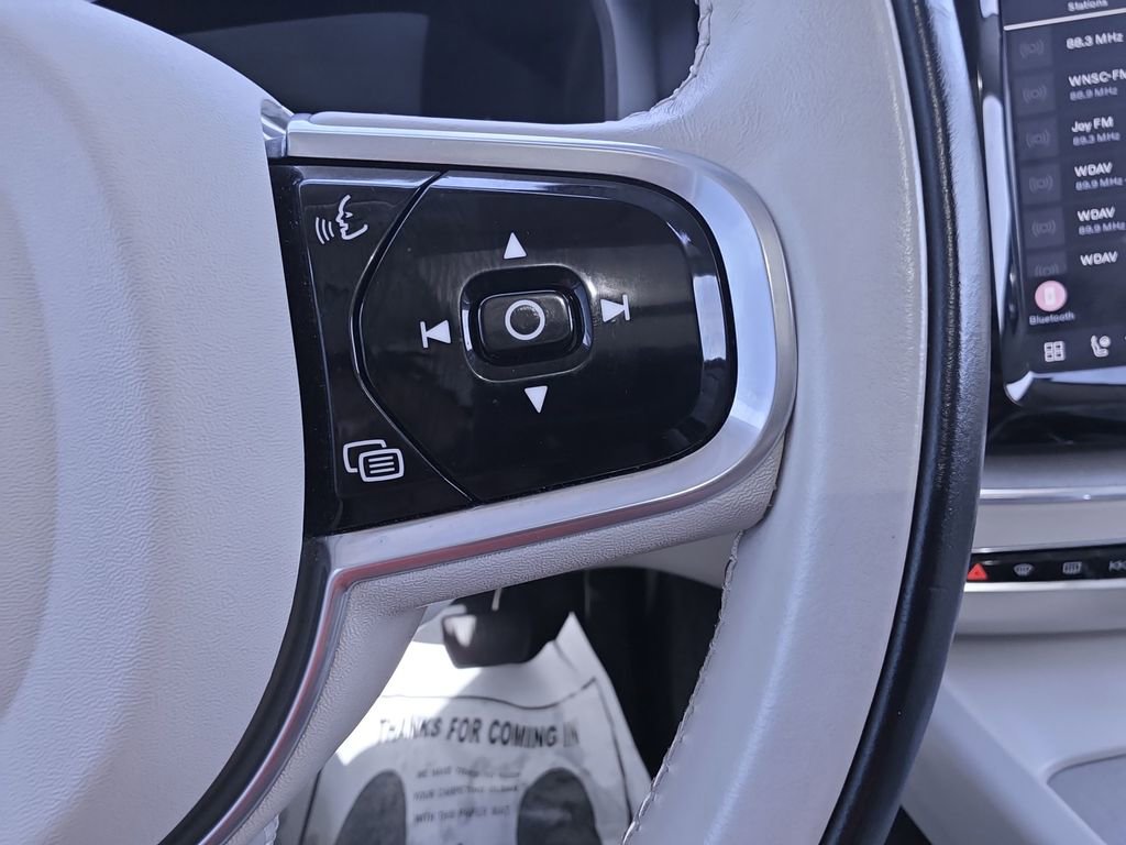 Used 2023 Volvo XC60 B5 Plus w/ Climate Package image 20