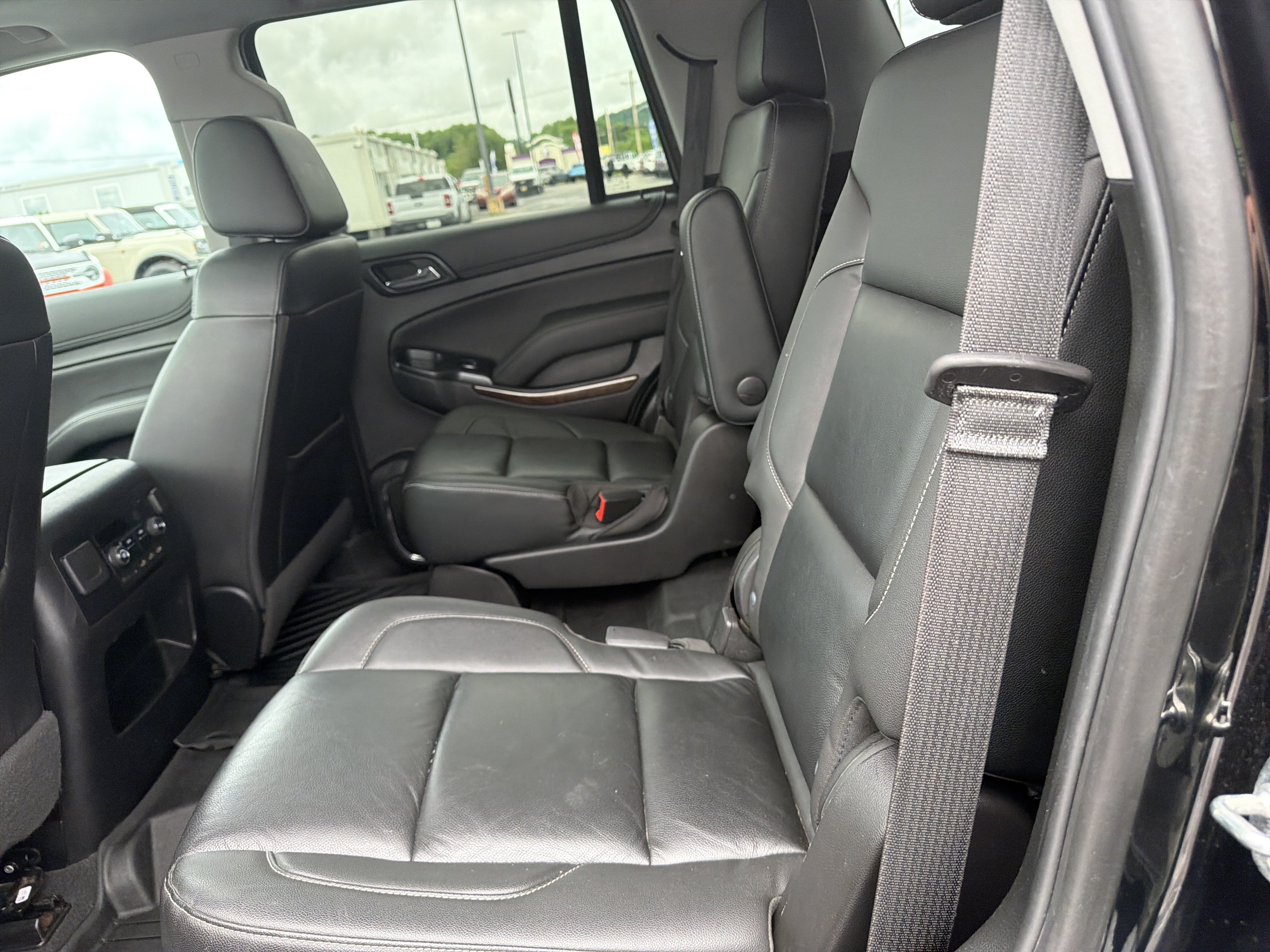 Used 2020 Chevrolet Tahoe LT AWD/4WD image 14