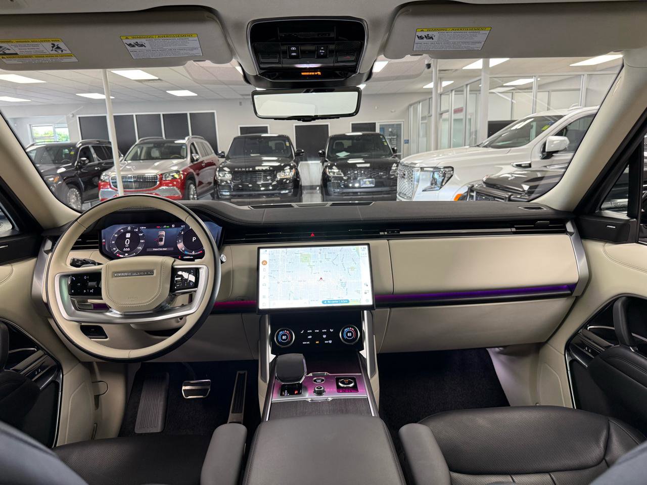 Used 2023 Land Rover Range Rover SE image 12