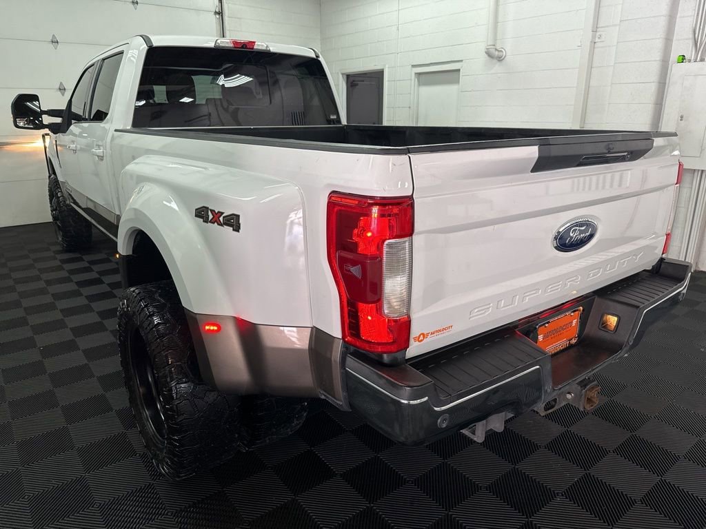 Used 2018 Ford F350 Lariat w/ Lariat Ultimate Package AWD/4WD image 7