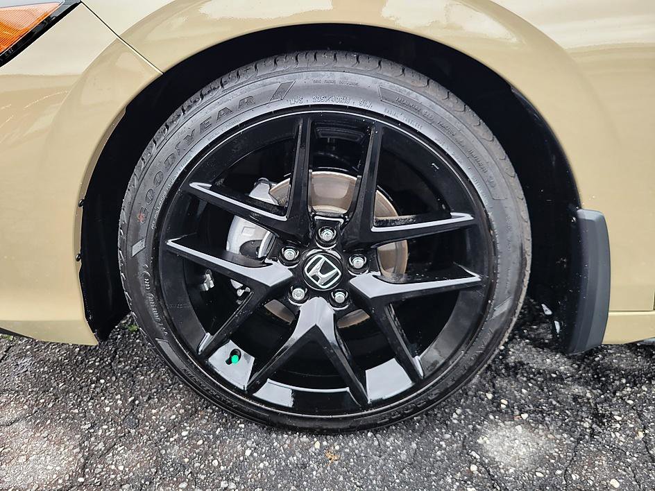 Used 2025 Honda Civic Sport image 8