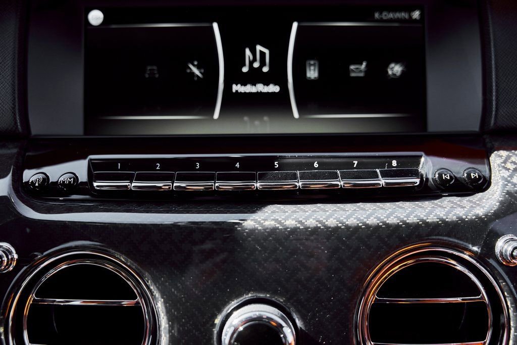 Used 2024 Rolls-Royce Cullinan Black Badge image 80