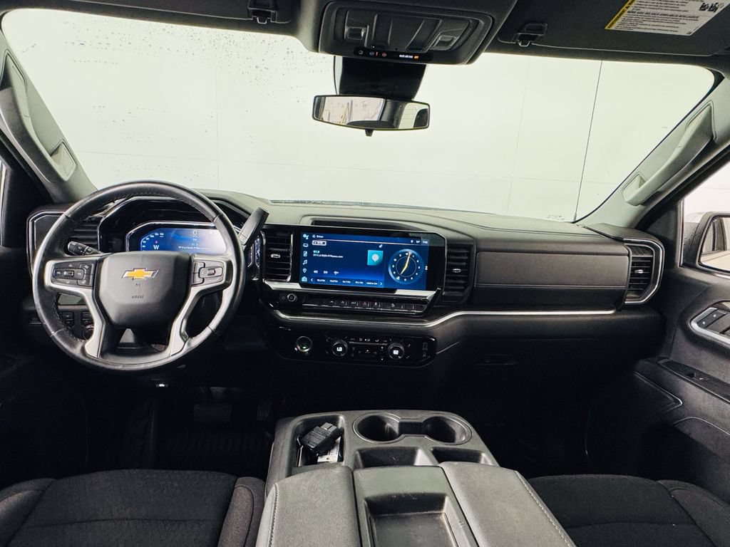 Used 2023 Chevrolet Silverado 1500 LT w/ Z71 Off-Road Package AWD/4WD image 19
