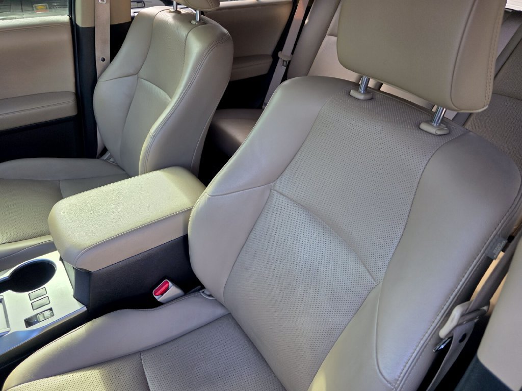 Used 2015 Toyota 4Runner Limited AWD/4WD image 11