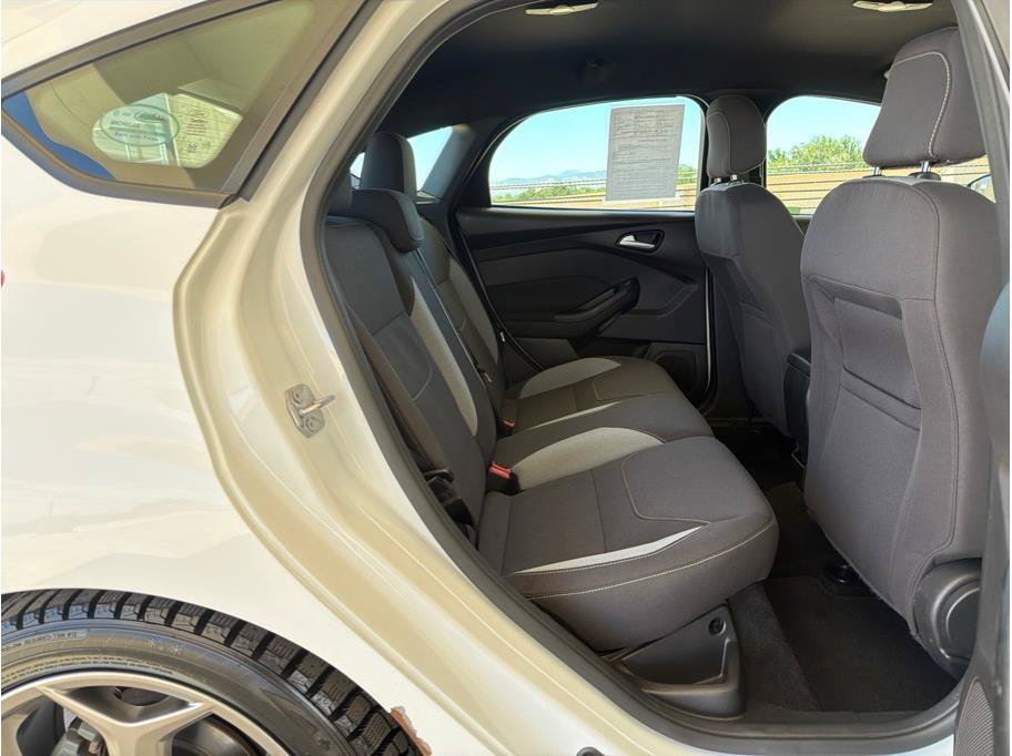 Used 2015 Ford Focus ST FWD image 13