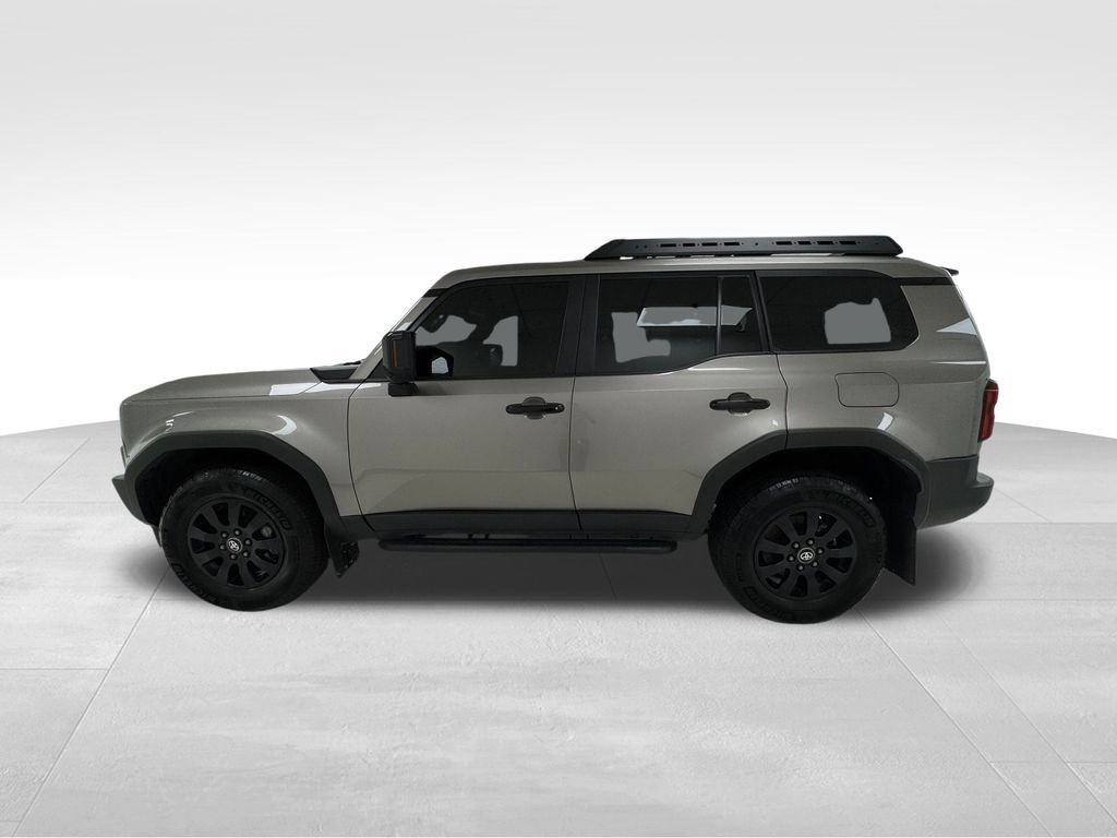 Used 2024 Toyota Land Cruiser image 4