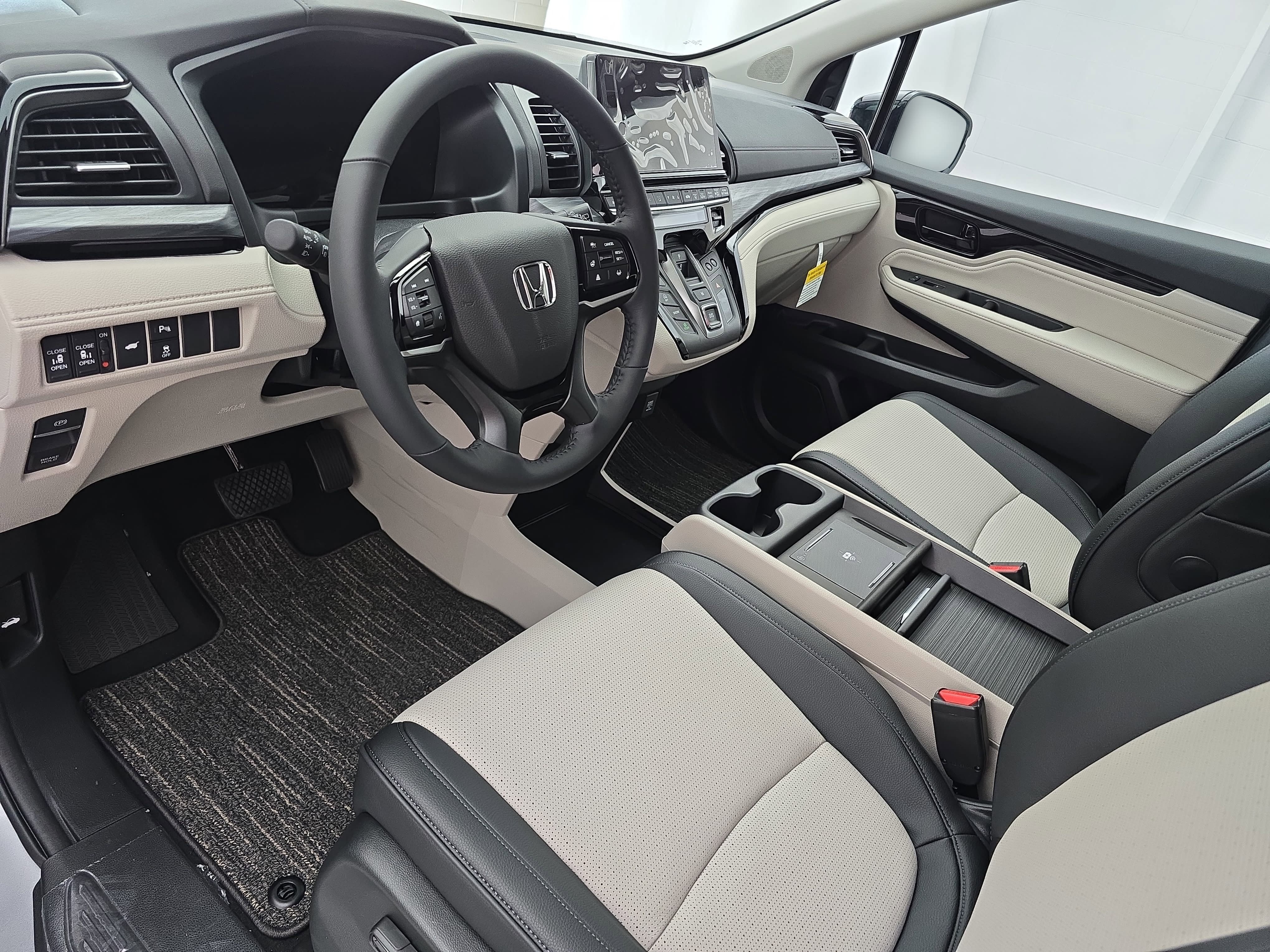 New 2026 Honda Odyssey Elite image 17