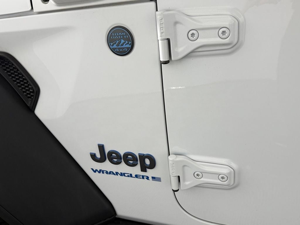 Certified 2025 Jeep Wrangler Unlimited Sport S 4xe AWD/4WD image 13