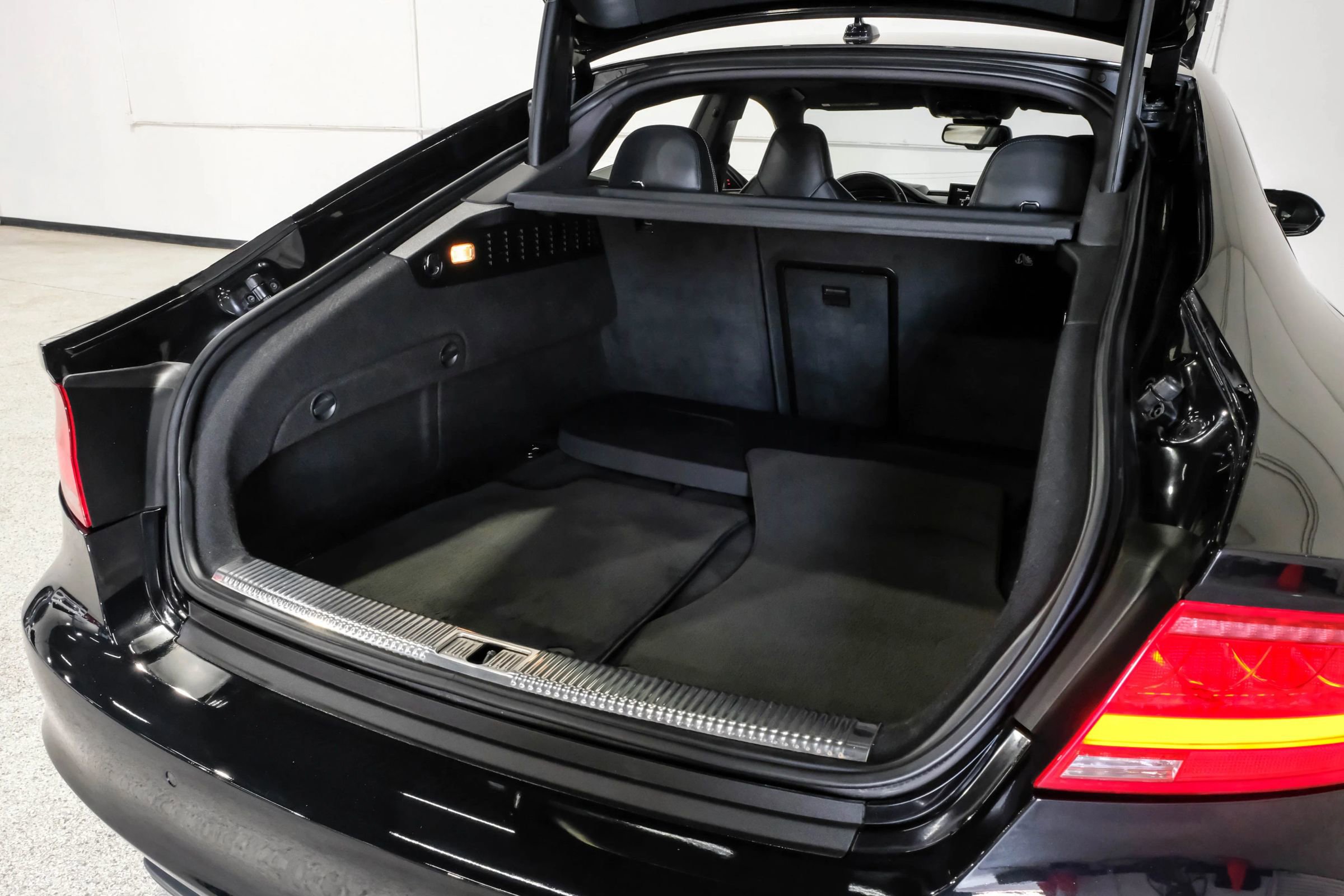 Used 2015 Audi S7 Prestige w/ Black Optic Package image 64