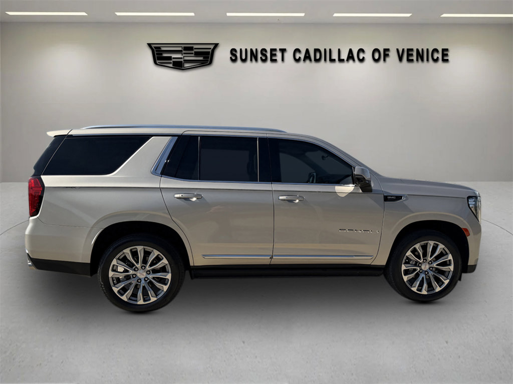 Used 2021 GMC Yukon Denali w/ Denali Premium Package image 2