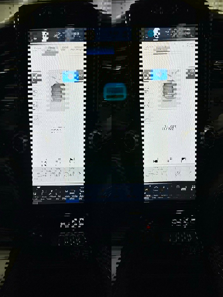 Used 2024 RAM 2500 Limited image 27