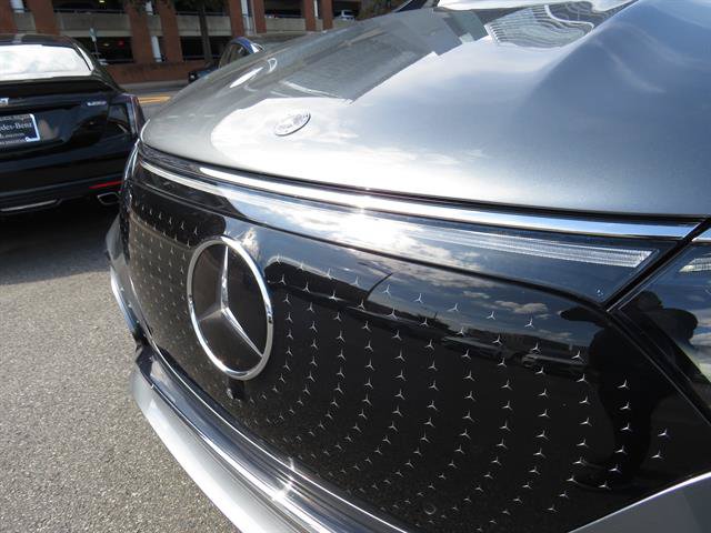 Used 2023 Mercedes-Benz EQS 580 4MATIC SUV image 25