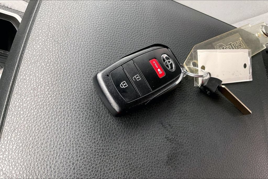 Used 2025 Toyota Tacoma SR5 RWD image 12