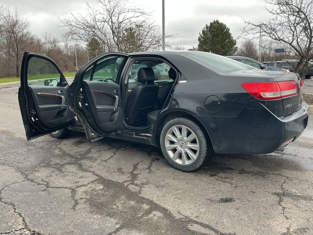 Used 2012 Lincoln MKZ image 25
