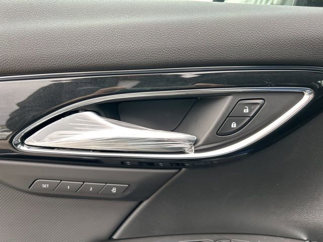 New 2025 Buick Envision Preferred image 12