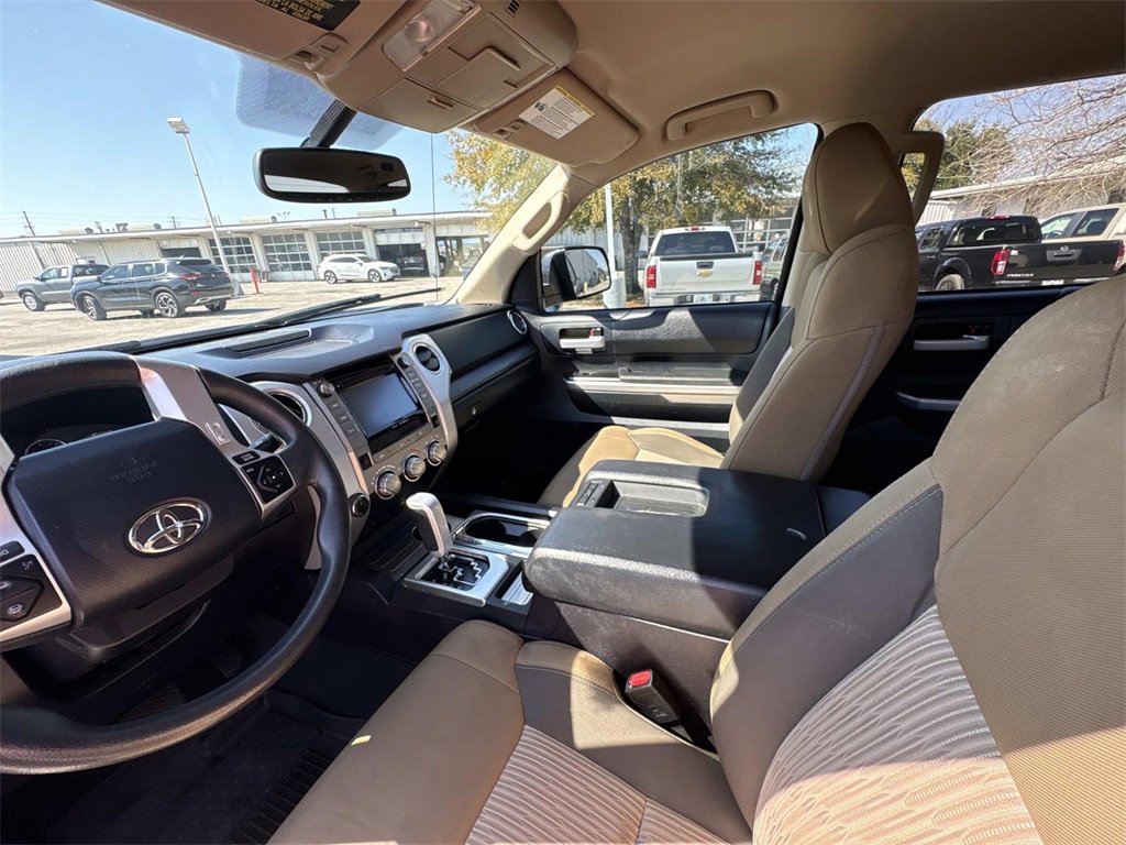 Used 2014 Toyota Tundra SR5 image 10