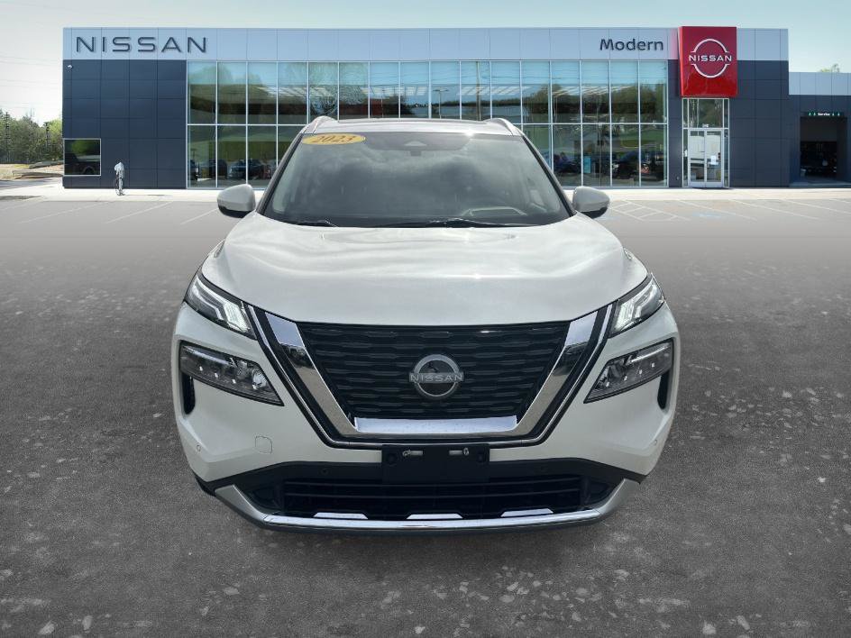 Certified 2023 Nissan Rogue Platinum w/ Platinum Premium Package FWD image 2