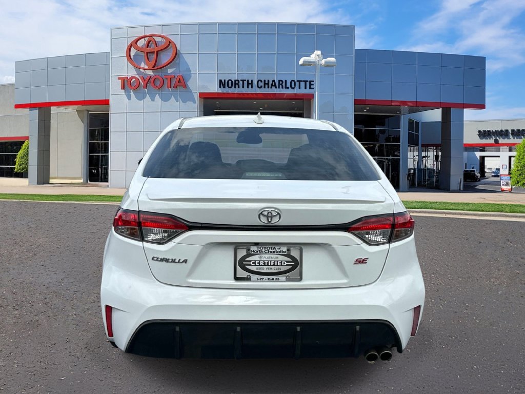 Used 2023 Toyota Corolla SE FWD image 6