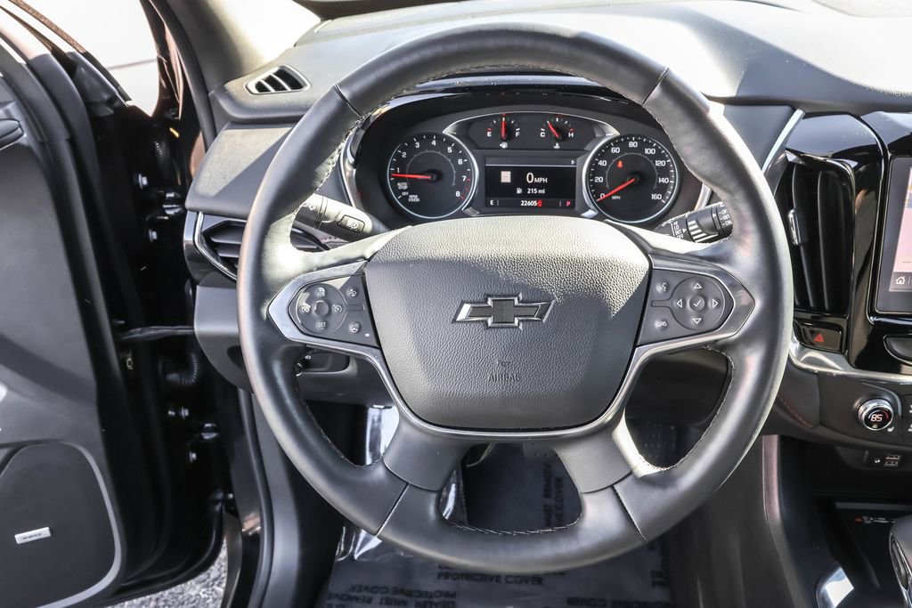Used 2023 Chevrolet Traverse RS w/ LPO, Floor Liner Package image 19