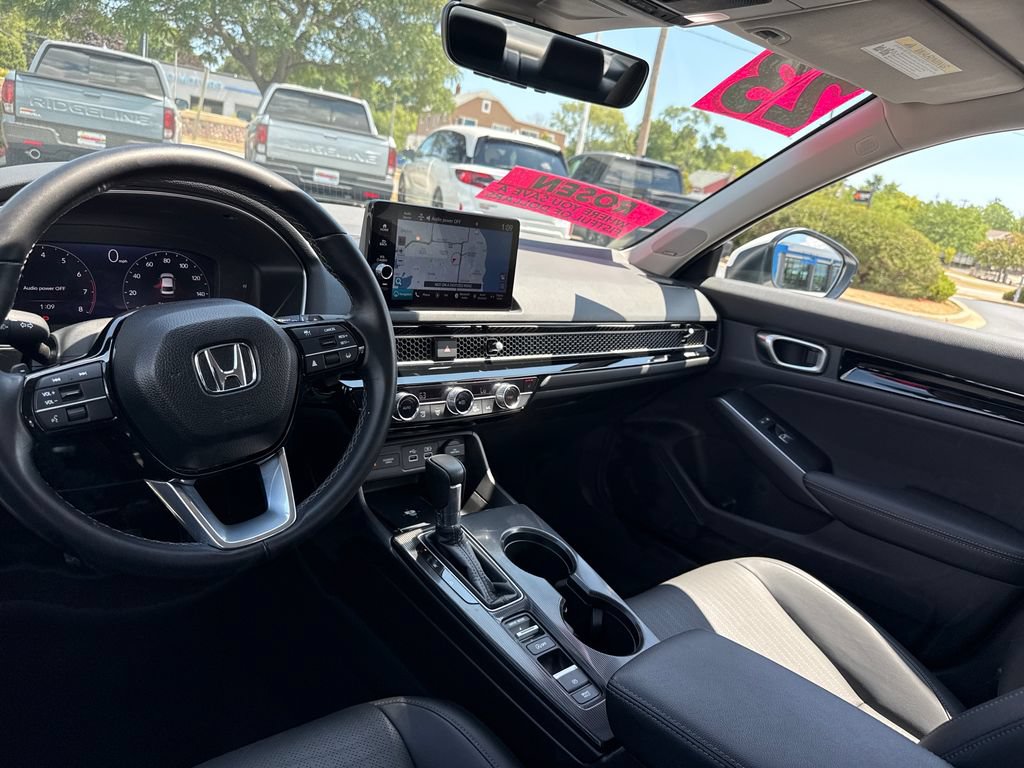 Used 2023 Honda Civic Touring image 24