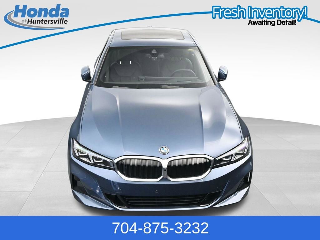 Used 2025 BMW 330i Sedan w/ M Sport Package RWD image 14