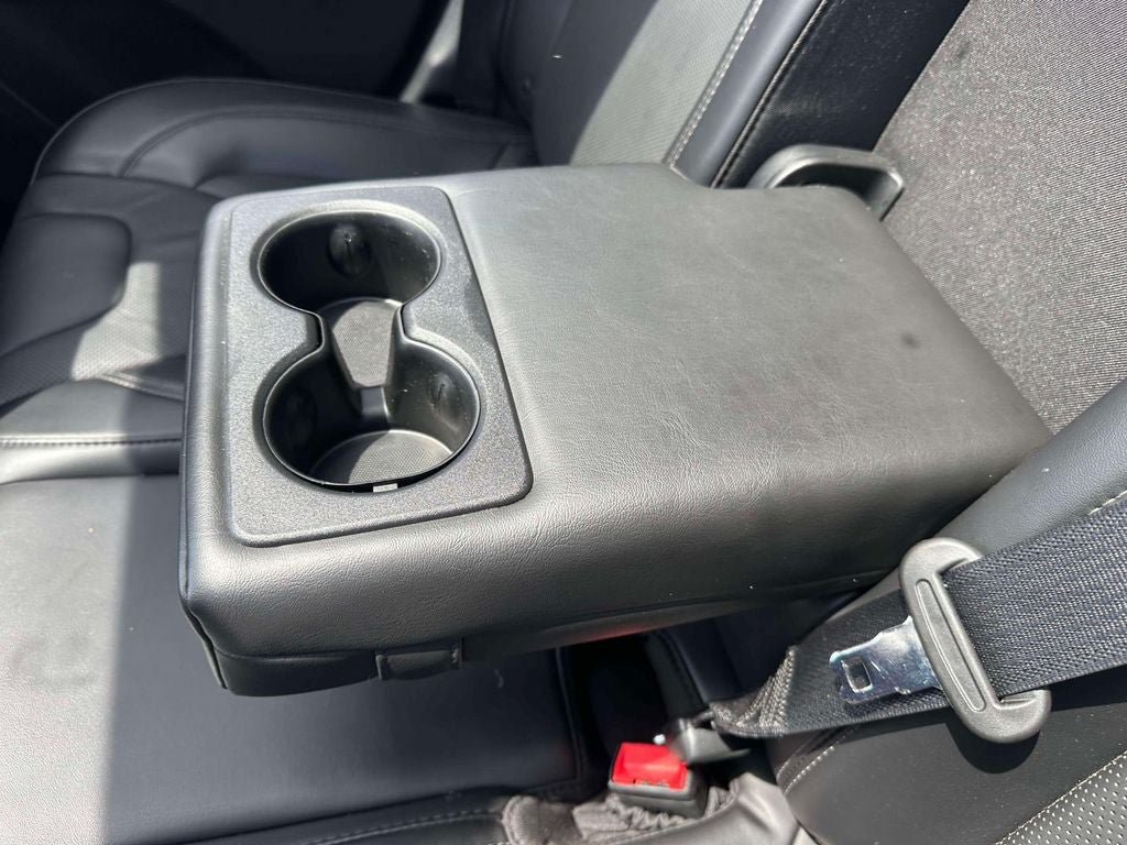 Used 2019 Jeep Cherokee Limited AWD/4WD image 11