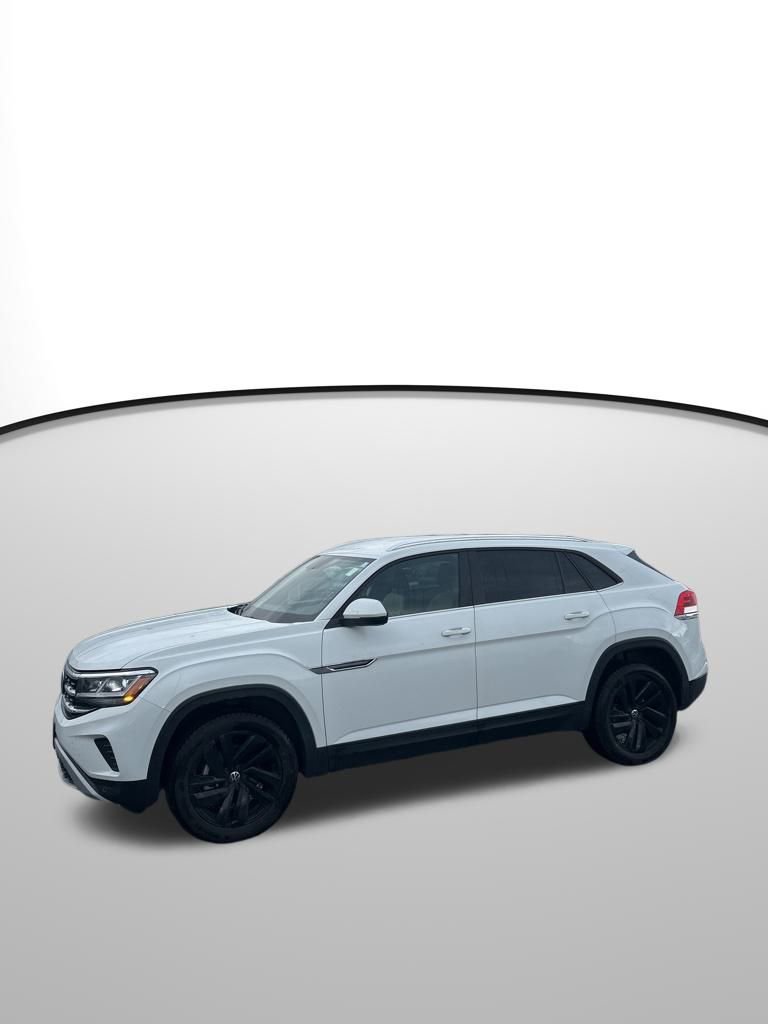 Used 2023 Volkswagen Atlas Cross Sport SE image 3